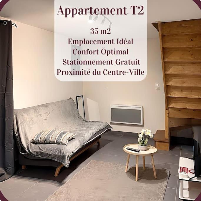 Appartement 2 Pieces Rdc En Duplex Vue Cour Parking Gratuit A 20Metres Roanne Luaran gambar